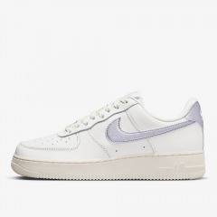 Женские кроссовки Nike Air Force 1 Low '07